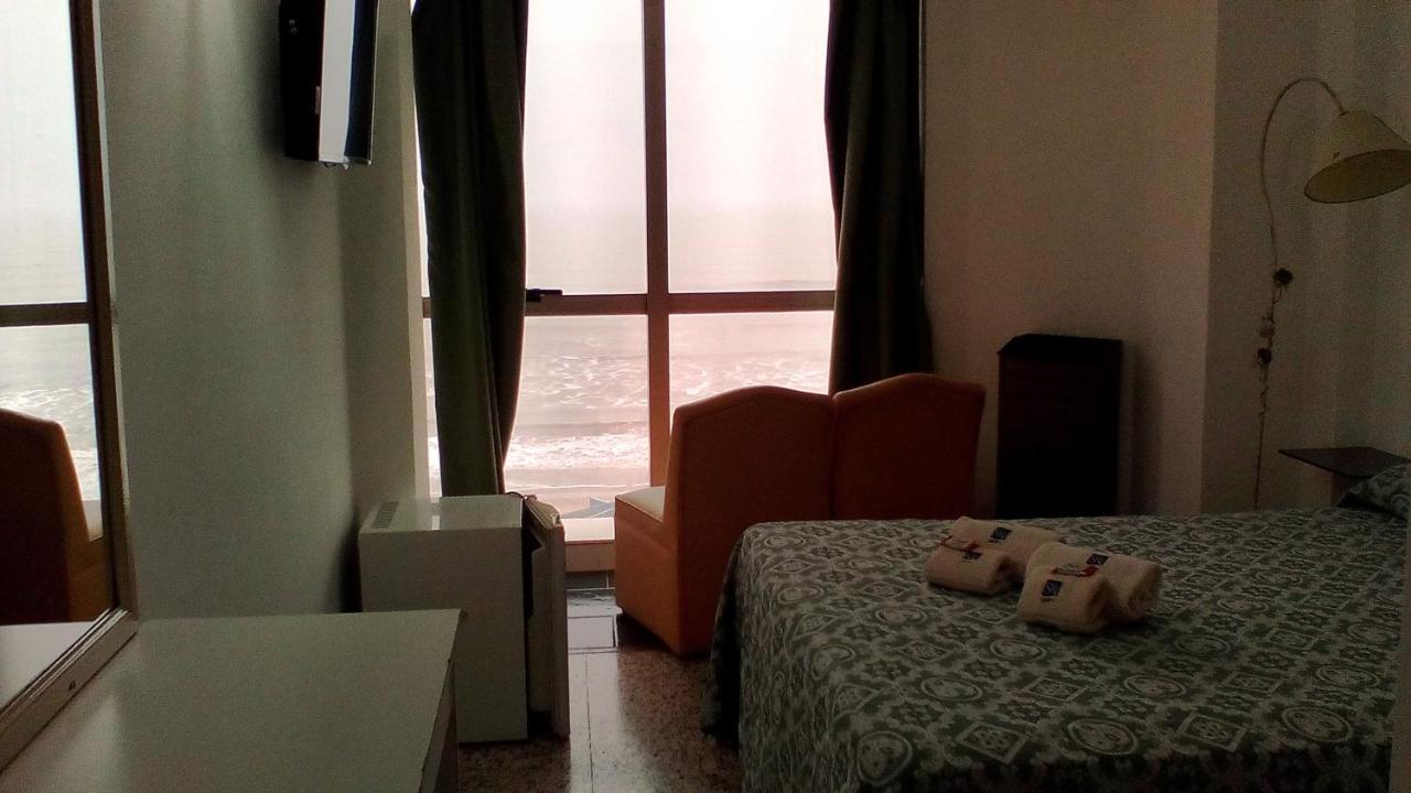 Hotel SKY San Bernardo Buitenkant foto
